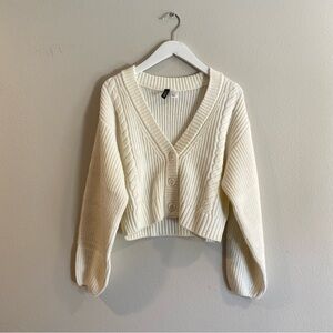 Cream Cropped Cable-Knit V-Neck Cardigan Sweater Size S neutral Cozycore